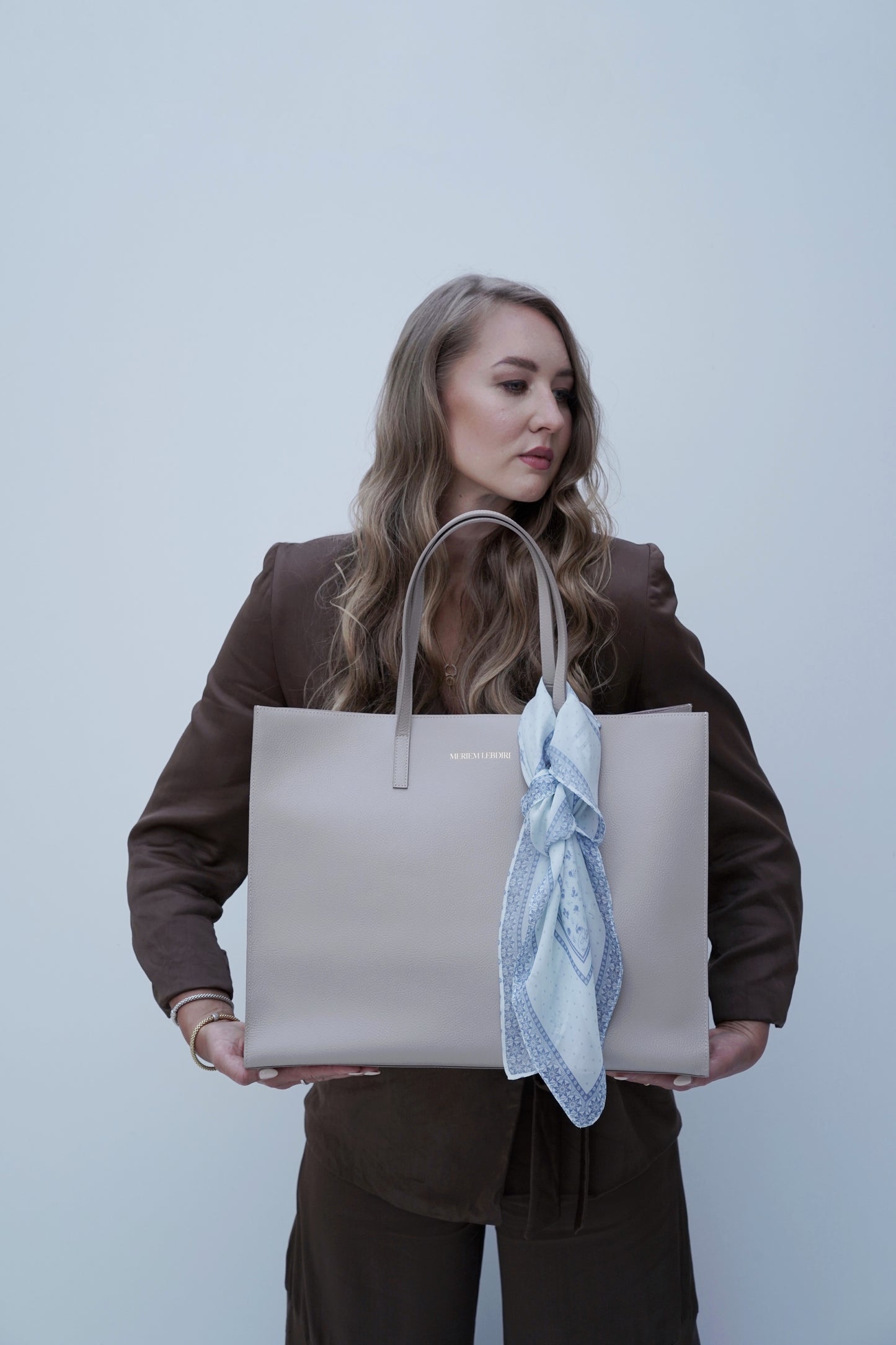 Business Travel Bag – Taupe