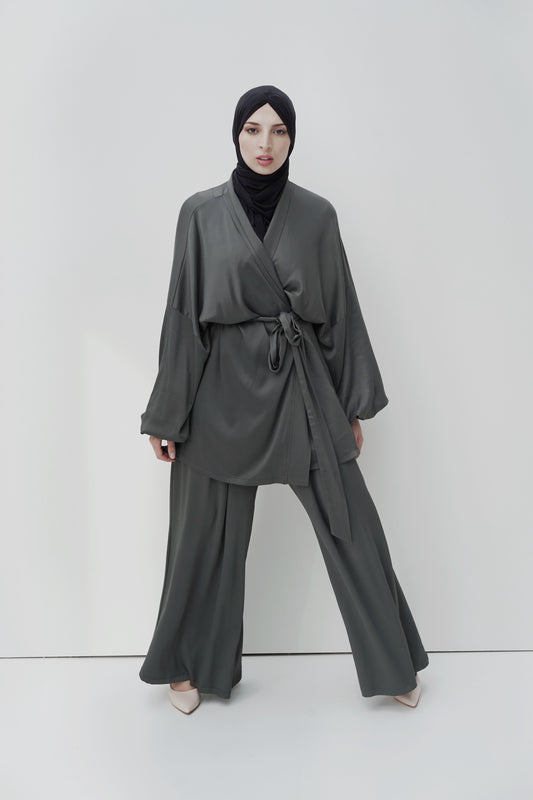 Limited Edition – Hose Mud Grey
